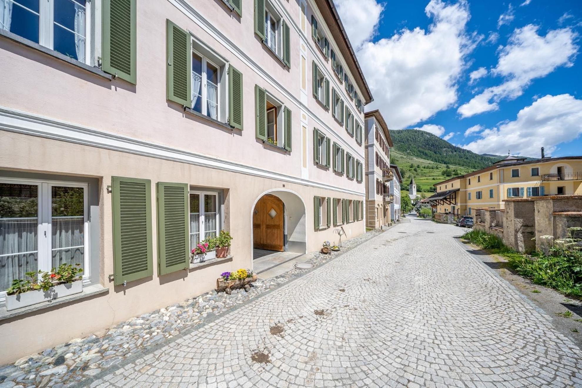 Chasa Plazza Gronda Apartamento Lavin Exterior foto