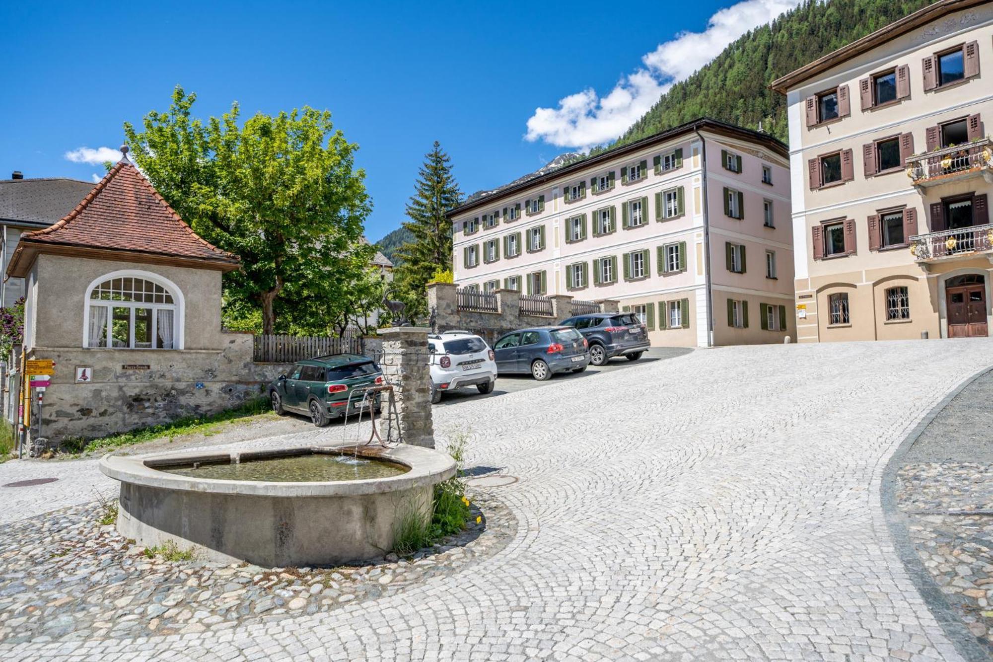 Chasa Plazza Gronda Apartamento Lavin Exterior foto